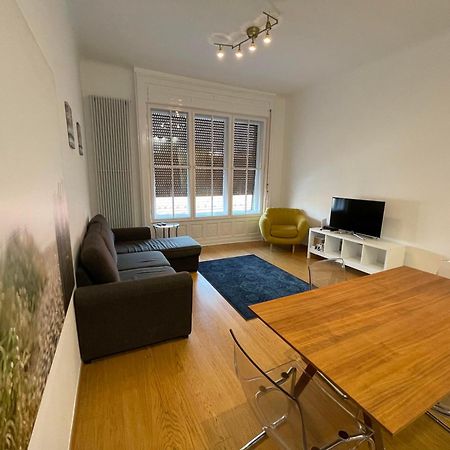 City Center 1, Cozy 2Br In The City Center! Boedapest Buitenkant foto