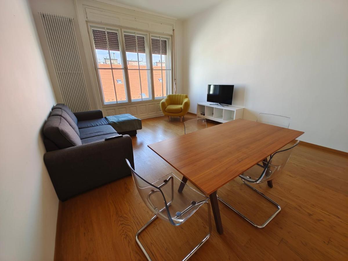 City Center 1, Cozy 2Br In The City Center! Boedapest Buitenkant foto