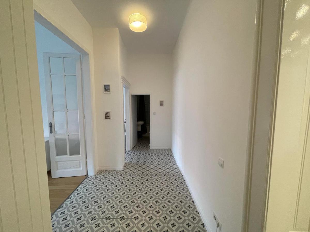 City Center 1, Cozy 2Br In The City Center! Boedapest Buitenkant foto